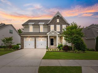 300 Quaker Meadows Ct, Holly Springs, NC 27540