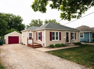 529 14th St, West Des Moines, IA 50265