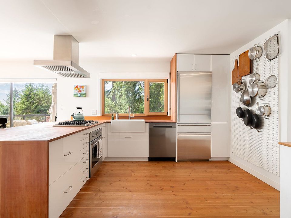 1st image of 1569 Whitesails Dr