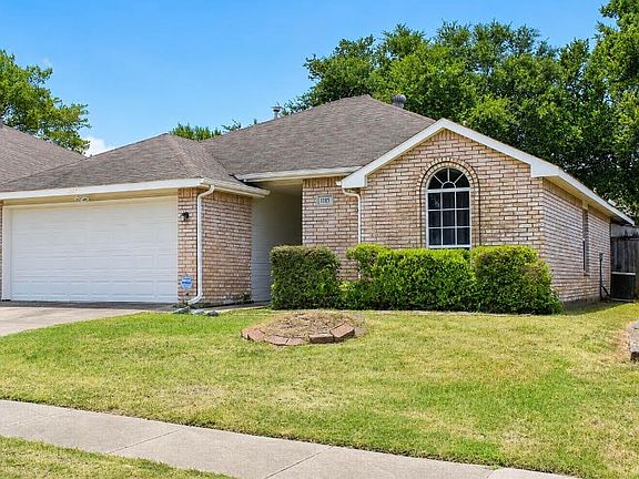 4th image of 1115 Parker Ct