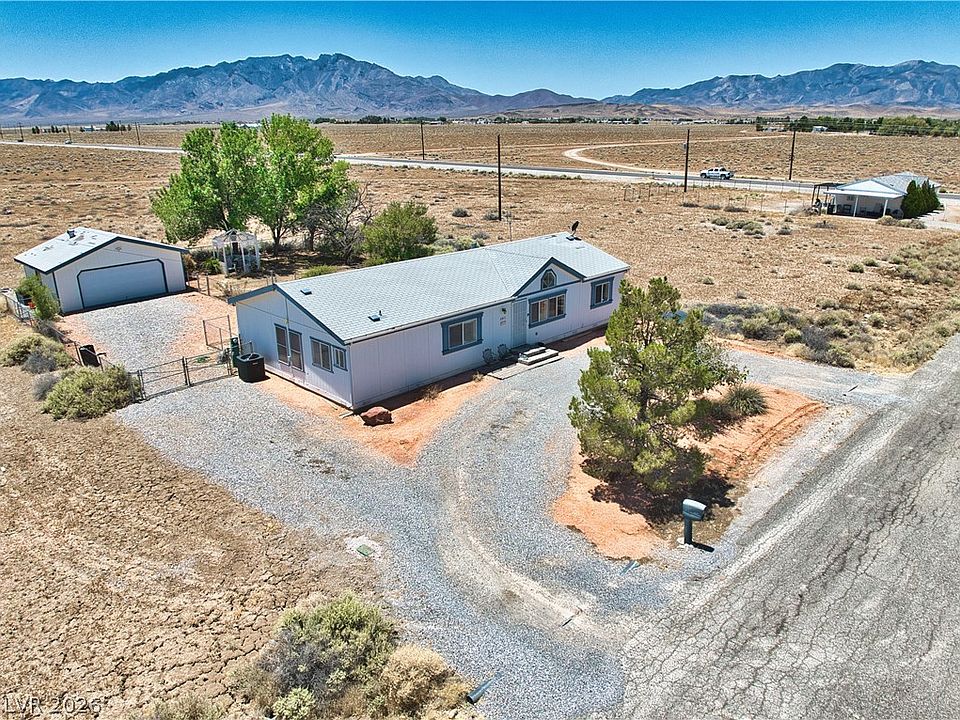 1st image of 2931 Rio Rancho Dr #4