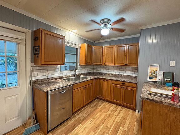 5th image of 25220 NE 136th Ln