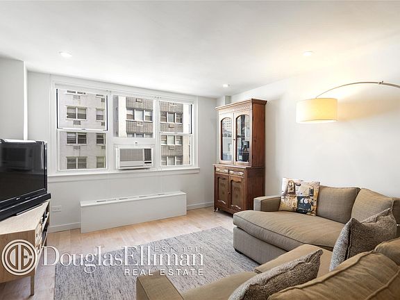 2nd image of 240 E 35th St APT 8G