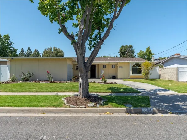 2033 Kristi Ln, Santa Ana, CA 92701