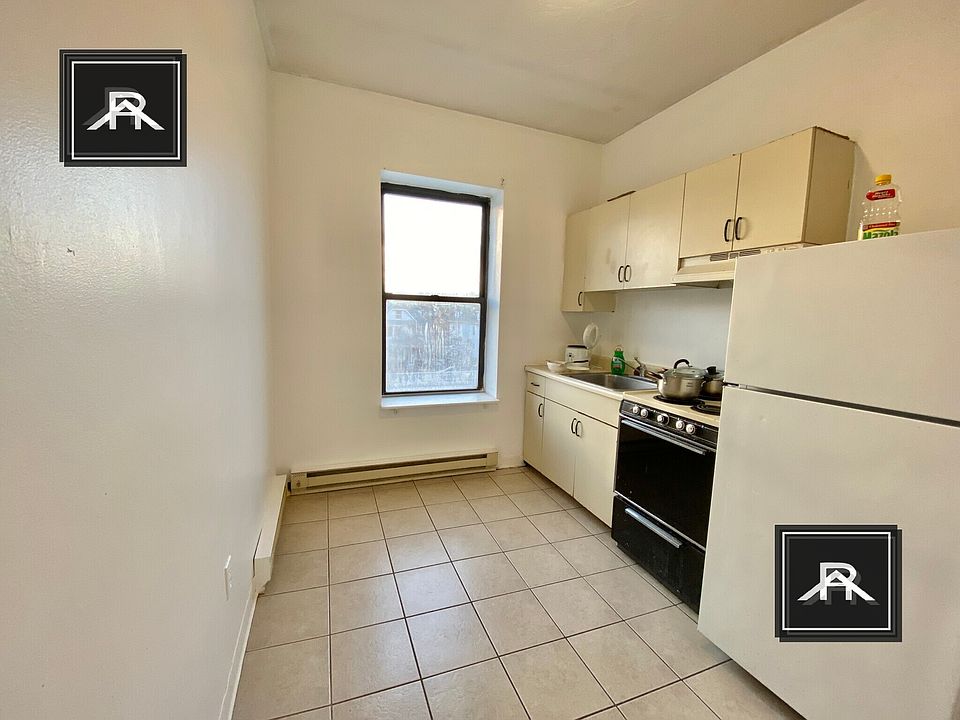 1st image of 245 Harvard Ave #6