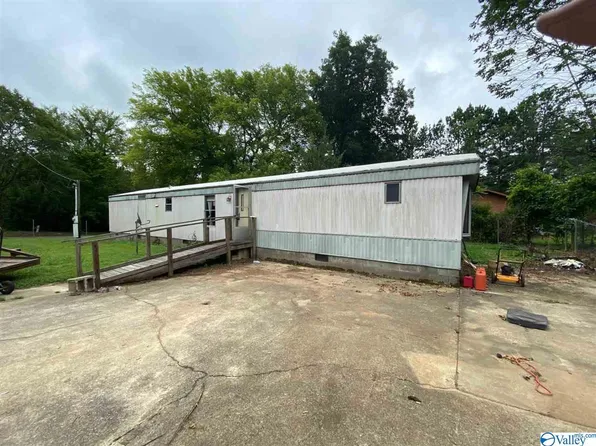 14363 Williams Rd, Athens, AL 35614