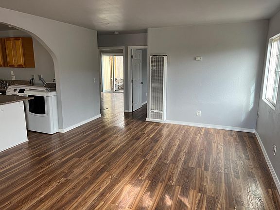 4th image of 310 35th St