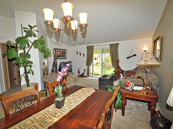 5th image of 1124 184th Street Ct E