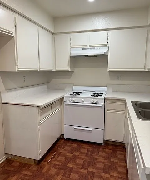 Spacious Kitchen