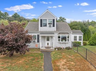 34 Shore Ave, Lakeville, MA 02347