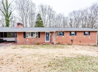 412 Jefferson Ave, Oak Ridge, TN 37830