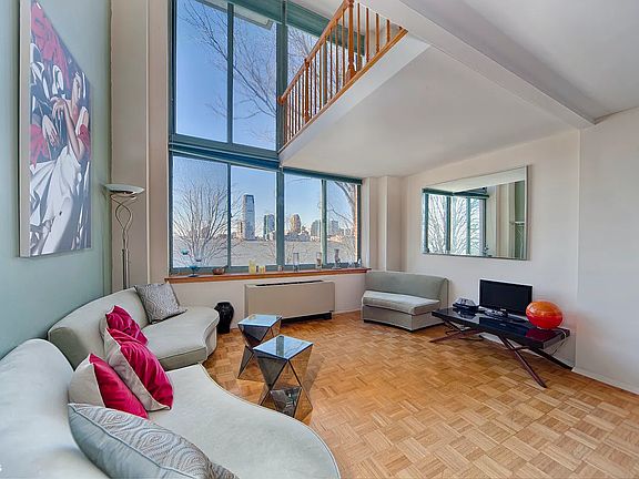 3rd image of 21 S End Ave APT 212