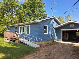 120 Birchwood Dr, Clare, MI 48617