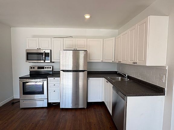 2nd image of 25 Orchard St #1454841