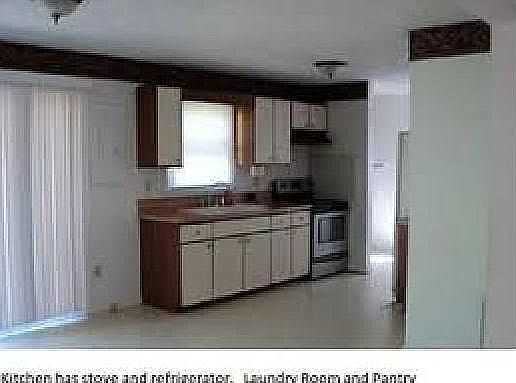 2nd image of 1645 McCauley Ave