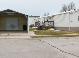 1122 Crow Peak Ln, Spearfish, SD 57783