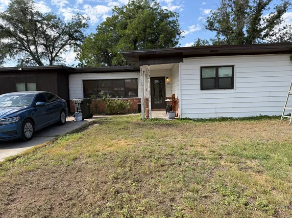 (undisclosed Address), Carlsbad, NM 88220