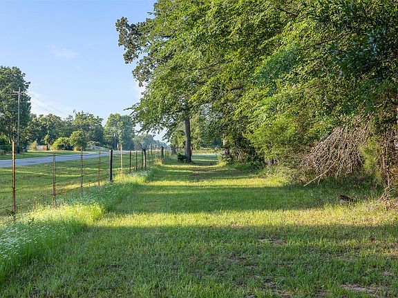 4th image of 26795 Rice Rd