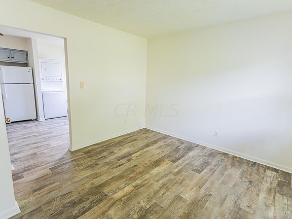 4th image of 475-483 Blaine Ave