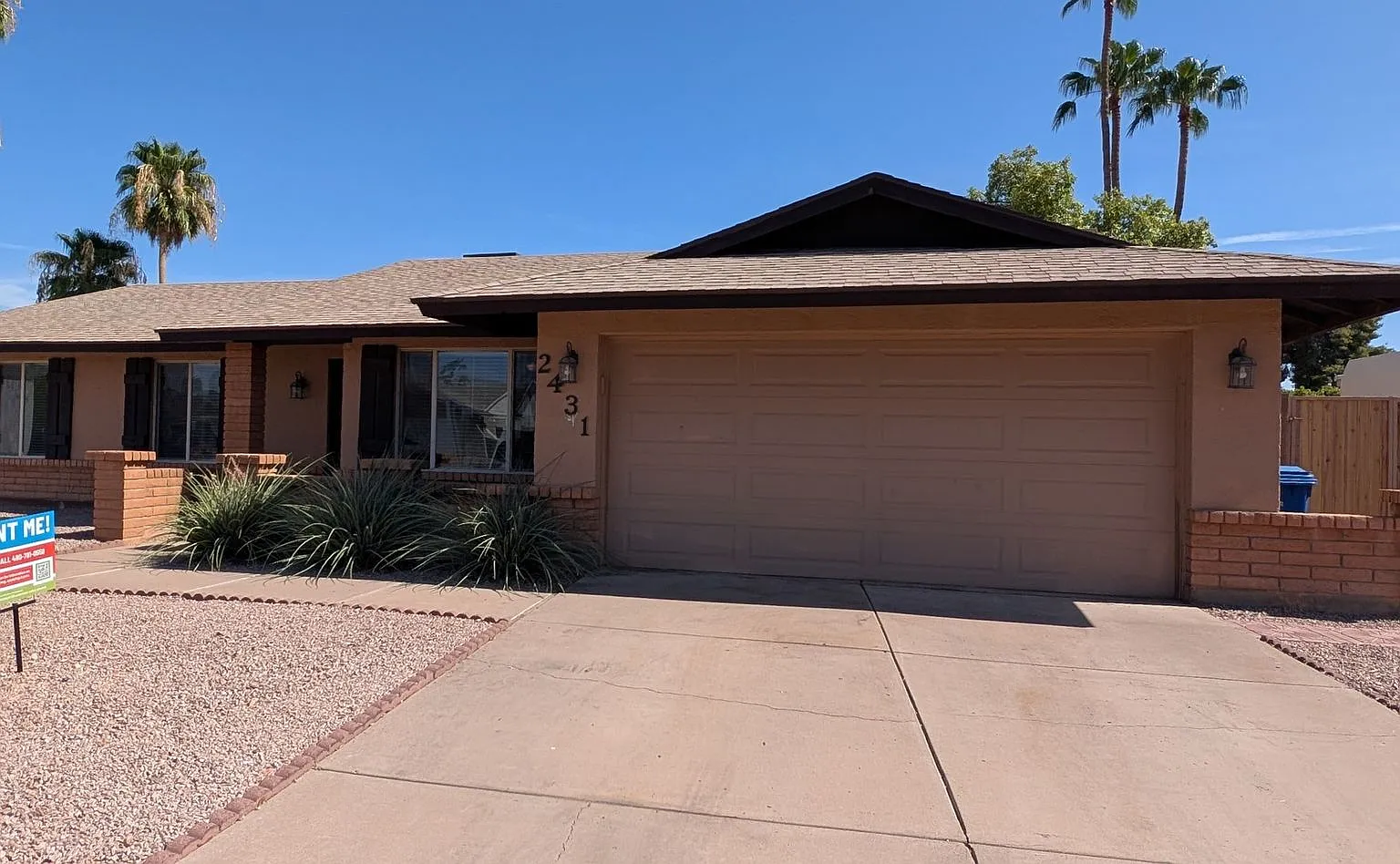 3 Bedroom Home Near W Guadalupe Rd and N Price Rd! — Photo 3