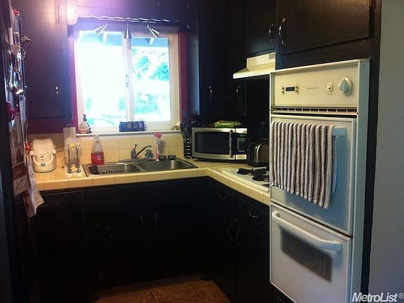 4th image of 2620 Rockwood Pl