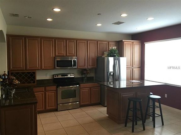 5th image of 10144 Arbor Run Dr Unit 101
