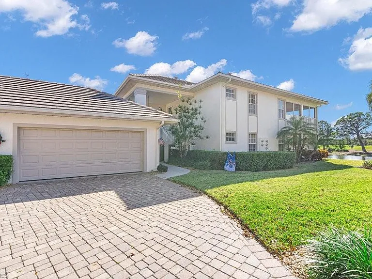 8251 Grand Palm Dr #3 — Photo 2