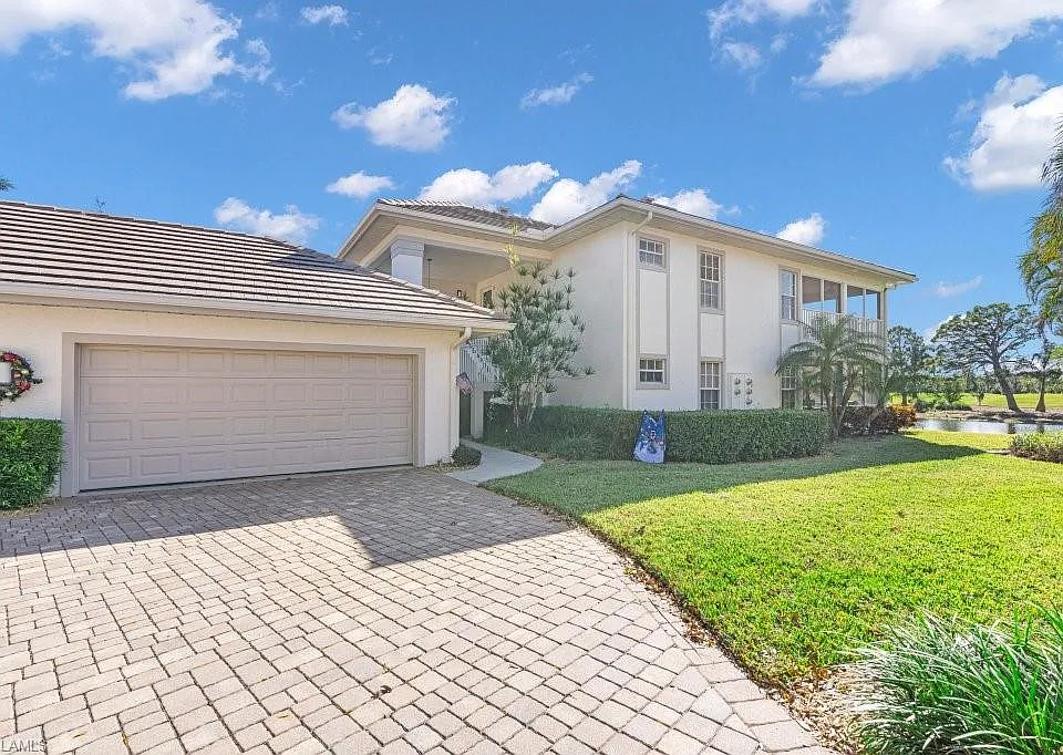 8251 Grand Palm Dr #3