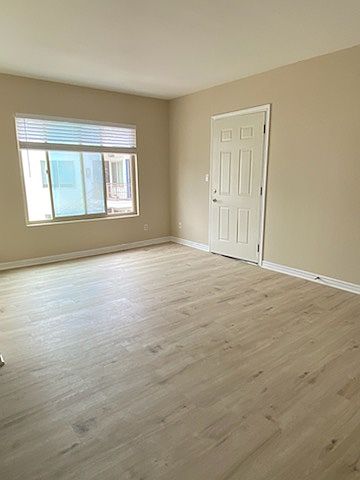 1st image of 4737 34th St Unit 17