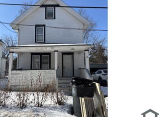 586 Robinette Ct, Akron, OH 44310