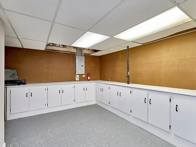 668 Stablestone Dr — Photo 48