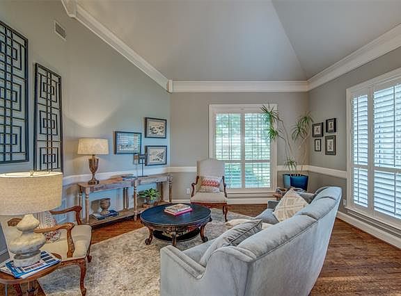 4th image of 215 Gadwall Ct