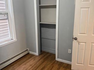 85 Holsman St, Paterson, NJ 07522