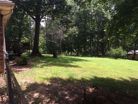 4th image of 4916 Morris Cir