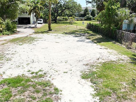 4th image of 290 Orange St Lot 10