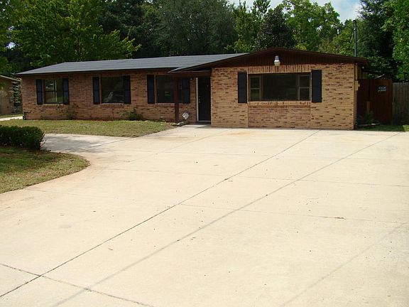 2nd image of 2746 Synhoff Dr W