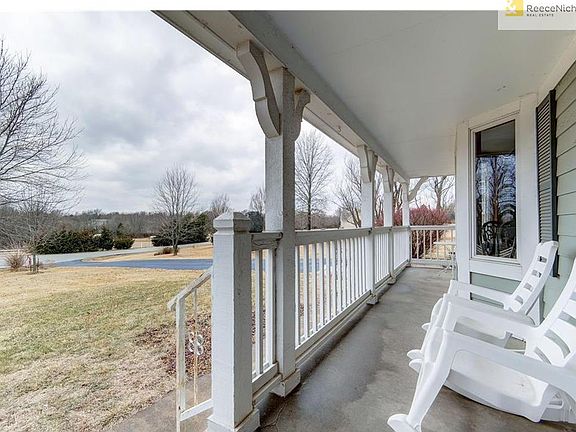 Enjoy coffee on the front porch overlooking the beautiful countryside.