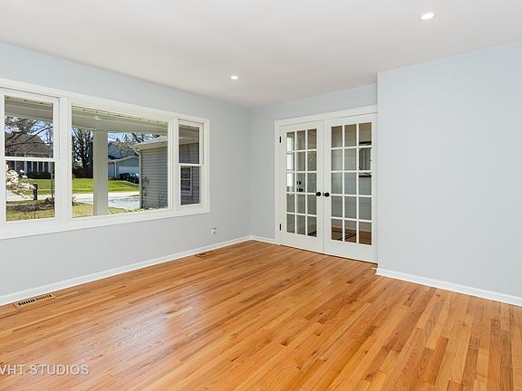 5th image of 17542 W Windslow Dr