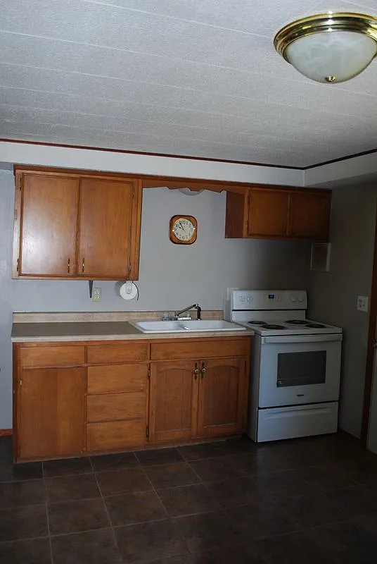 2 bed, 1.0 bath, 1010 sqft, $1,800 — Photo 4