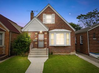 9840 S University Ave, Chicago, IL 60628
