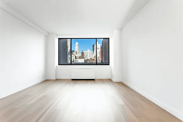 Rented by Olnick Organization | media 4