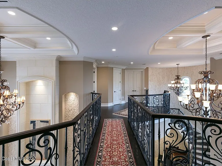 3059 Wyndham Way — Photo 32