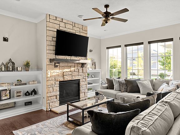3rd image of 14926 American Lotus Dr
