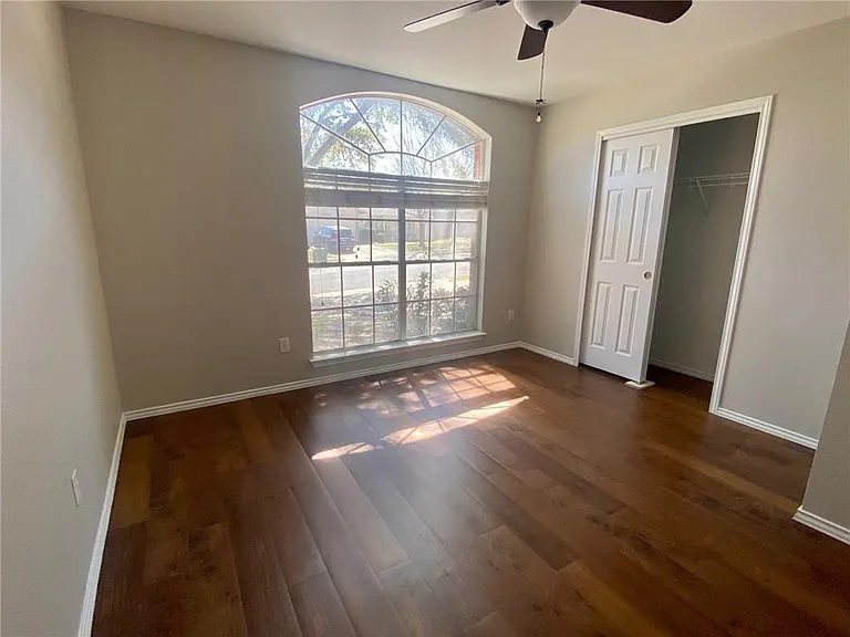 2307 Vernell Way — Photo 16