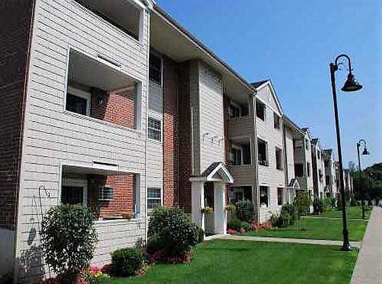 1st image of 673 Metacom Ave Unit 43
