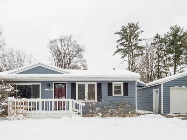 3324 Brookmont Dr, Kalamazoo, MI 49004