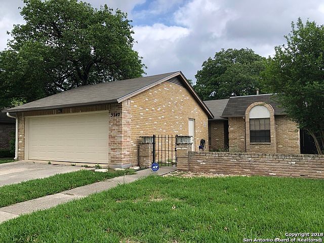 1st image of 3742 Hunters Circle St