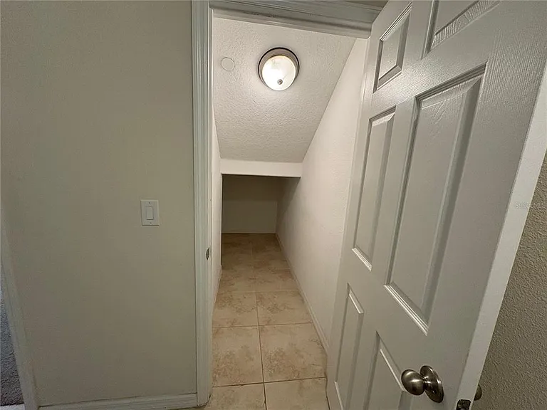 1372 Mill Stream Ln — Photo 7
