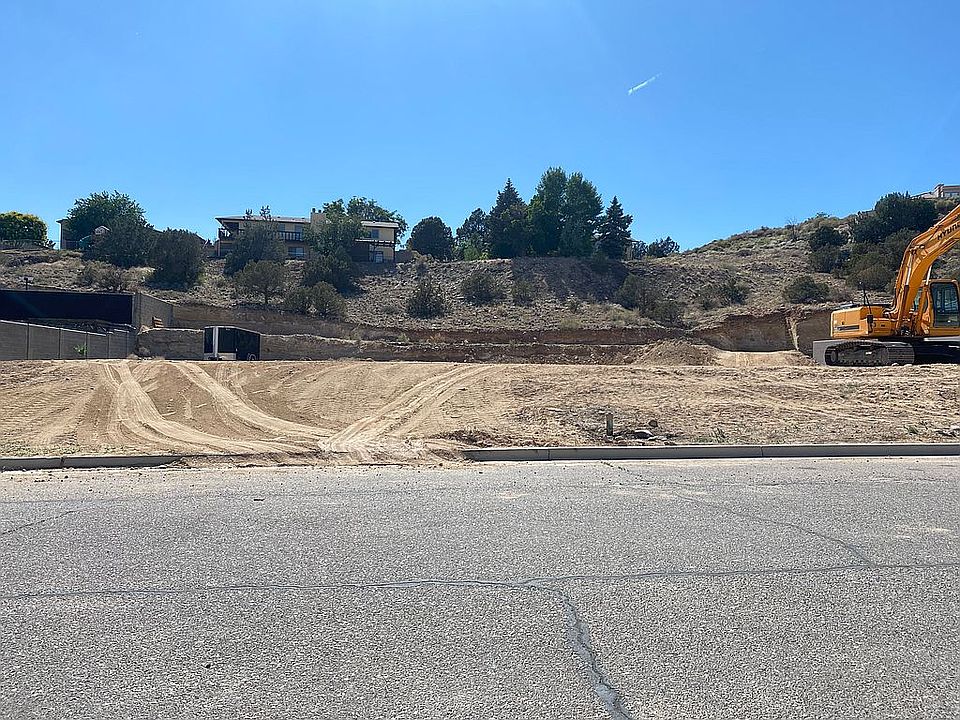 1st image of 4105 Rayos Del Sol Dr