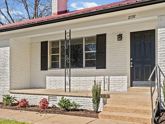 3rd image of 236 Brownsferry Rd